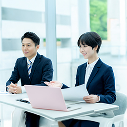 本業が人材サービスの会社だからこそ充実のサポート体制